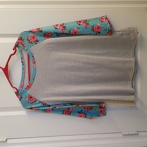 Lk New Floral Sleeve Shirt. XXL